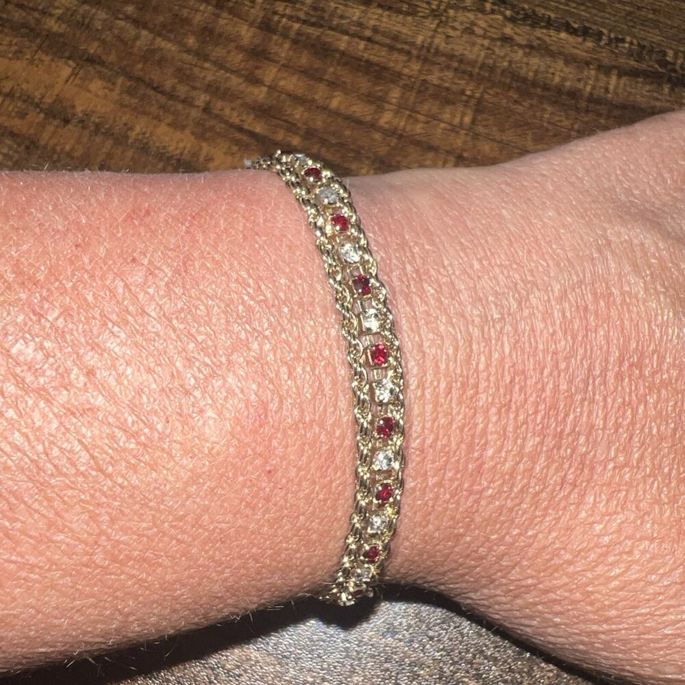 Vintage Yechang Gold Tone Bracelet Red & Clear Rhinestones 7” Tennis Style